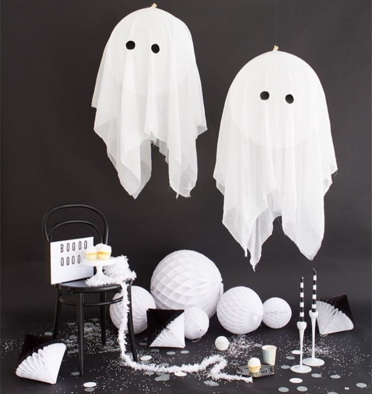 Balloon ghost craft